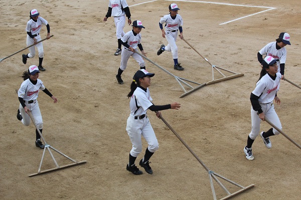 開催地・米子の選手たちはトンボもかけます！