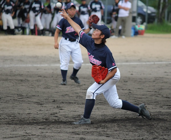 最優秀投手に選ばれた1年生、松浦優花投手