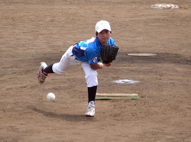 準決勝で先発した栃木の渡邉春菜投手は5回まで2安打に抑える好投