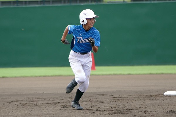 澤田投手の球を受けられるのは自分しかいないと言って捕手を志願した三浦選手